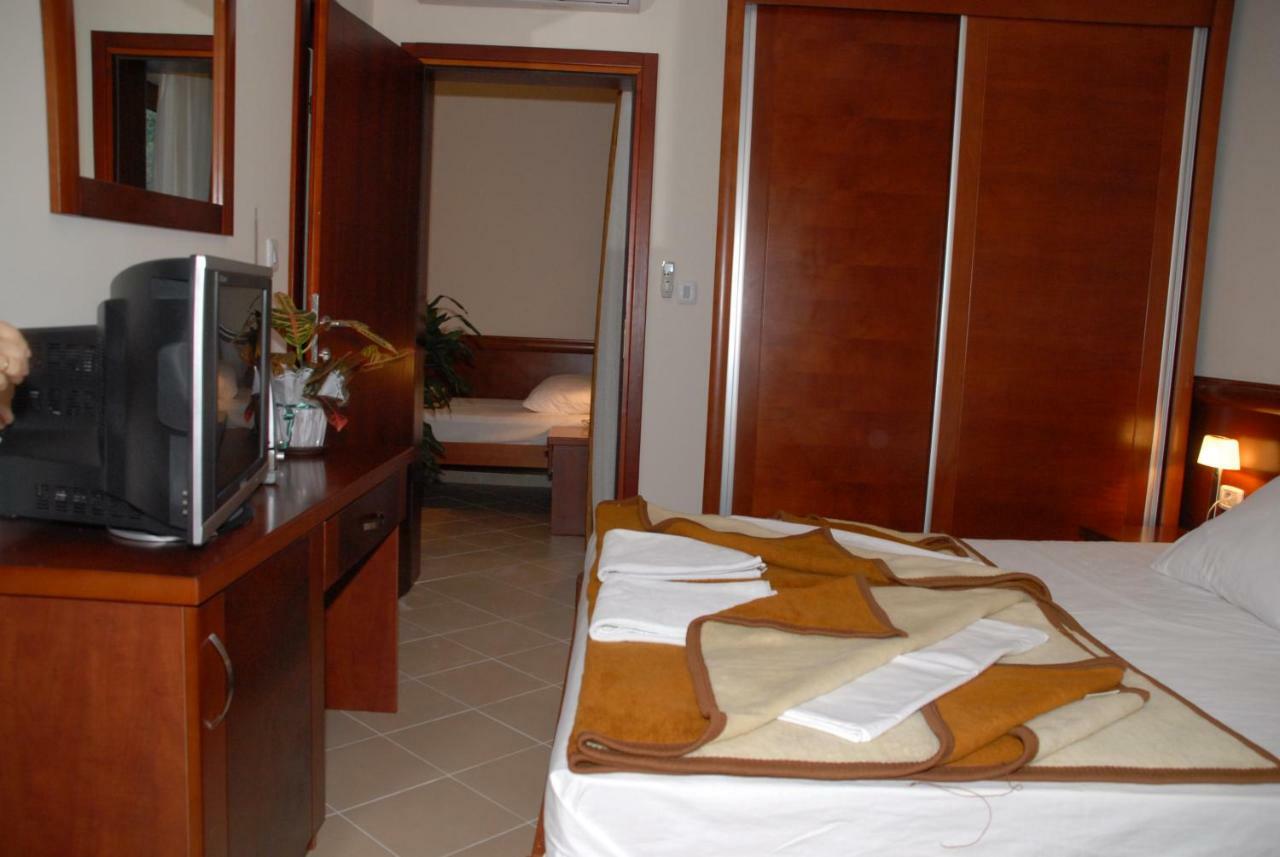 Apartments Krapina Budva Exterior foto